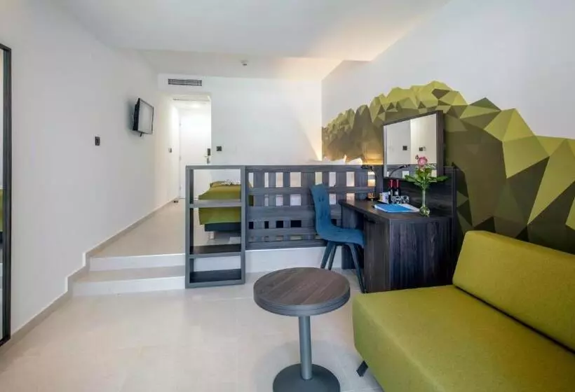 Superior-huone Parveke, Bluesun Hotel Alga