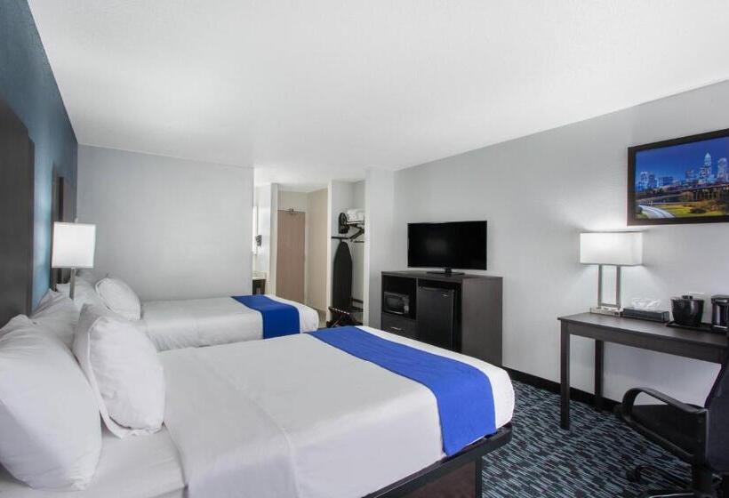 סוויטה, Baymont By Wyndham Charlotte University