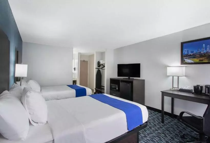 スイート, Baymont By Wyndham Charlotte University