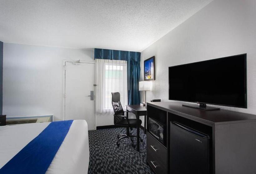 חדר סטנדרט, Baymont By Wyndham Charlotte University