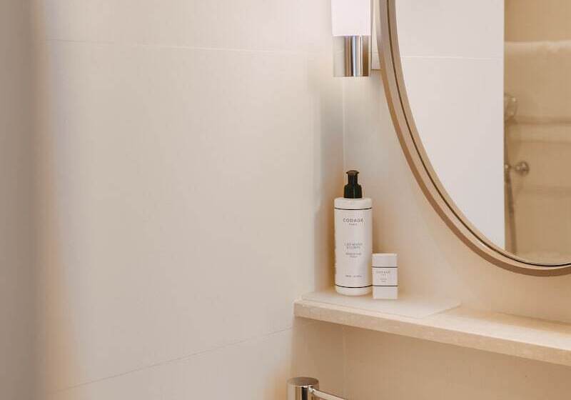 اتاق کلاسیک, Hôtel D Orsay Esprit De France