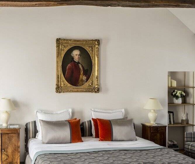 سوییت, Hôtel D Orsay Esprit De France