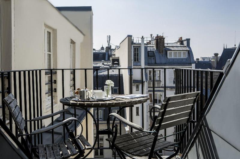 سوییت, Hôtel D Orsay Esprit De France