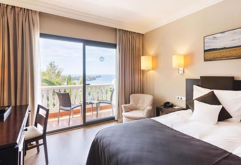 اتاق راحتی با چشمانداز دریا, Hilton Mallorca Galatzo