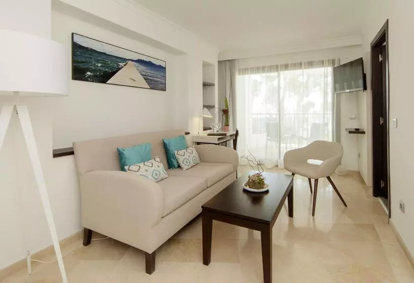 سوییت خانوادگی, Hilton Mallorca Galatzo