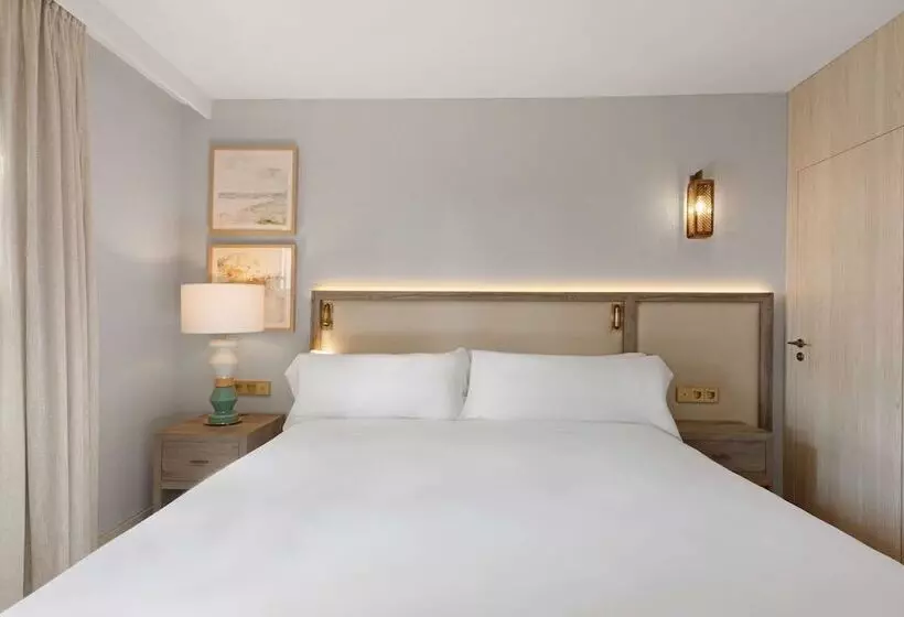 اتاق استاندارد با تخت دوبل, Hilton Mallorca Galatzo