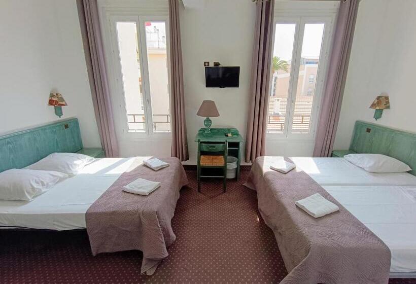 غرفة عائلية, Casa Moho Juan Les Pins