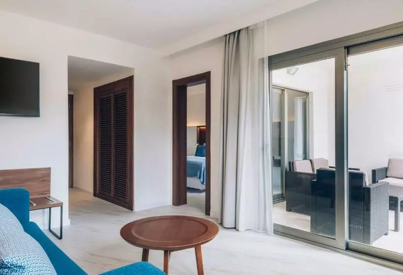 اتاق خانوادگی, Iberostar Selection Playa de Muro Village
