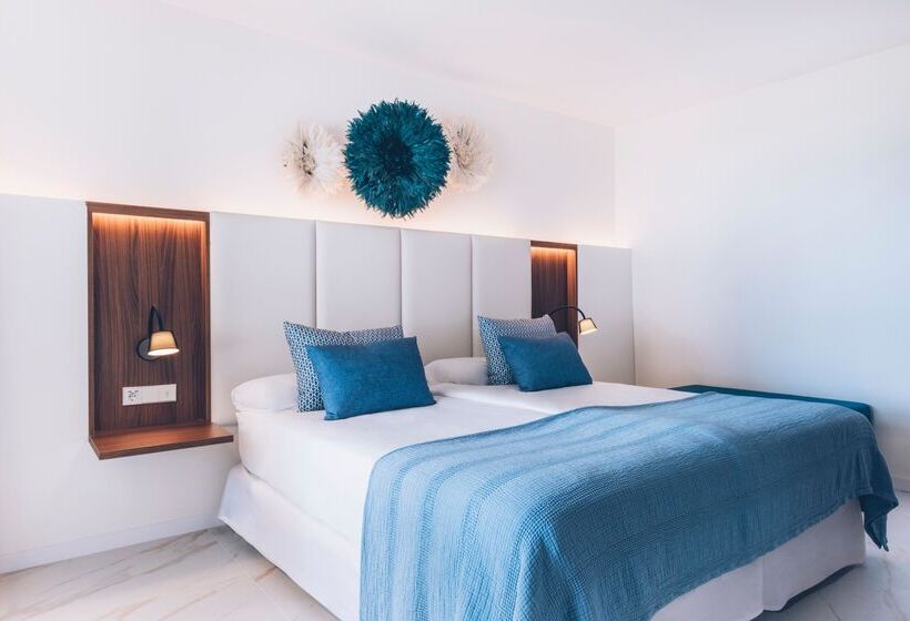 اتاق خانوادگی, Iberostar Selection Playa de Muro Village