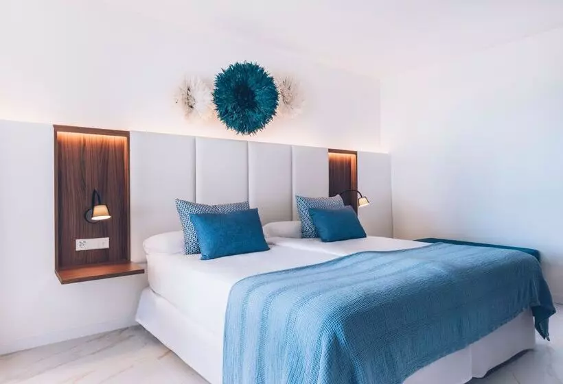 اتاق خانوادگی, Iberostar Selection Playa de Muro Village