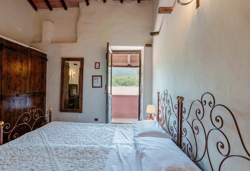 Номер Superior, Il Monastero