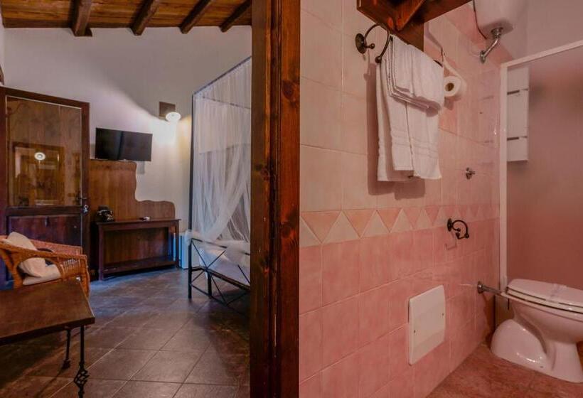 Номер Superior, Il Monastero