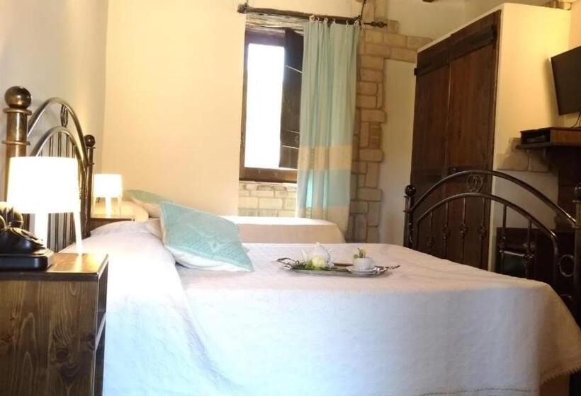 Трехместный Номер Superior, Il Monastero