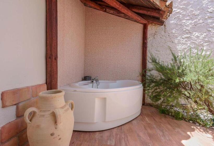 Люкс, Il Monastero