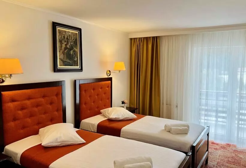 اتاق استاندارد, Piatra Mare