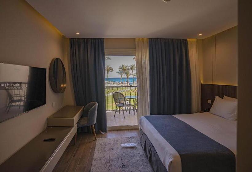 سوئیت مستر با چشم‌انداز دریا, Pyramisa Beach Resort Sahl Hasheesh