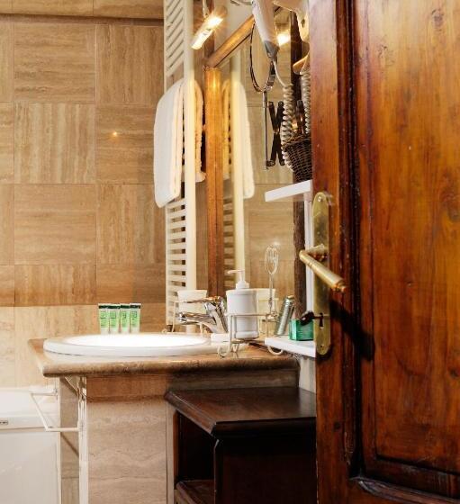 Standard Studio, Residenza San Calisto