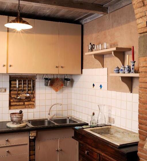 Standard Studio, Residenza San Calisto