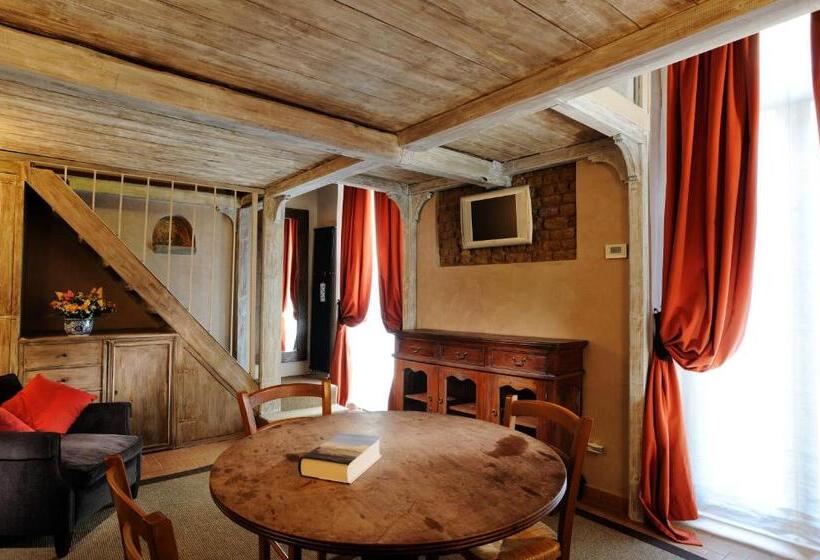 Standard Studio, Residenza San Calisto