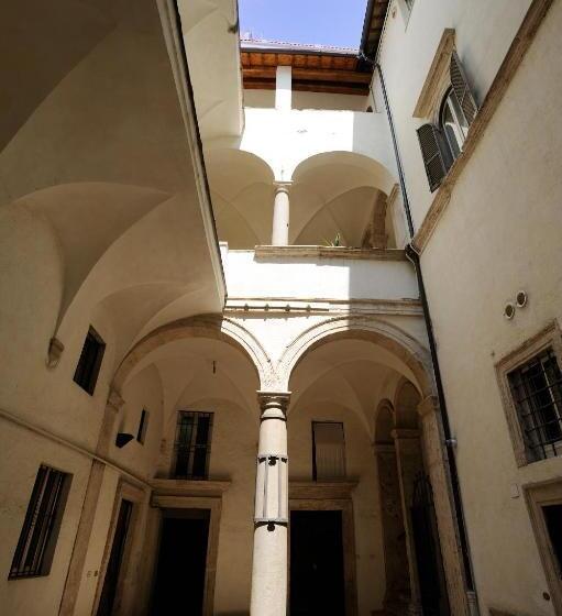 Standard Studio, Residenza San Calisto