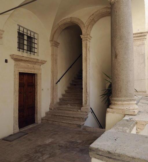 Standard Studio, Residenza San Calisto