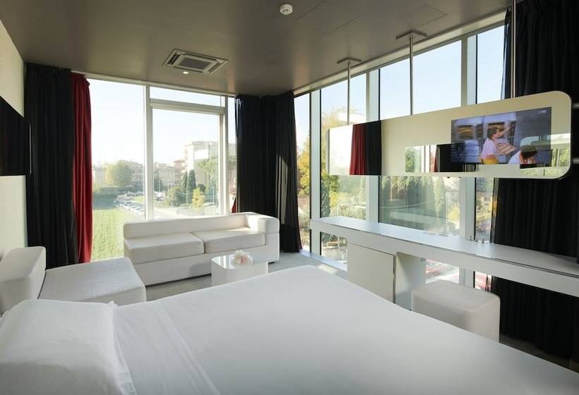 سوییت جونیور, San Ranieri