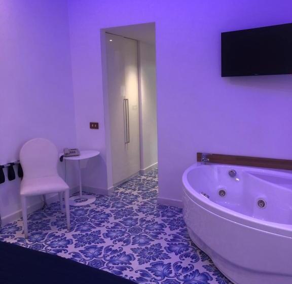 스위트, Vietri Coast