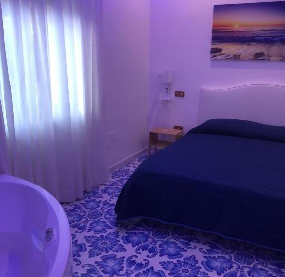 스위트, Vietri Coast