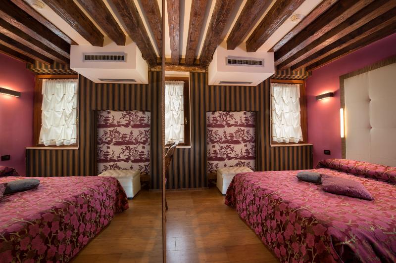 スタンダードルーム, Vietri Coast