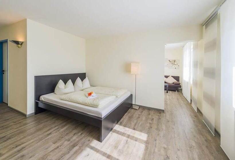 اتاق راحتی سه تخته, Plaza Hotel Bruchsal