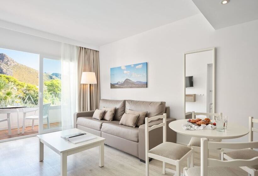 プールビュースイート, Puerto Azul Suite