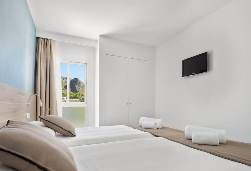 プールビュースイート, Puerto Azul Suite