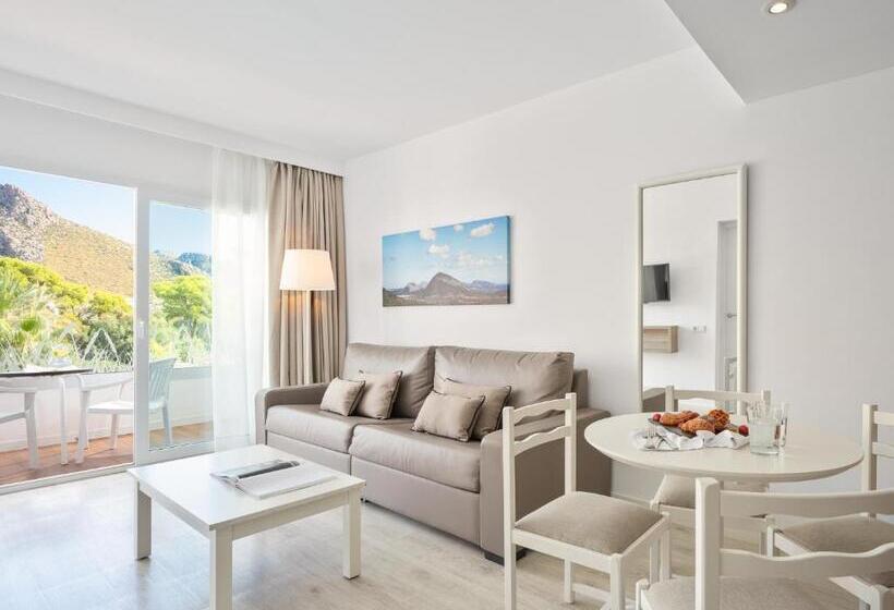 プールビュースイート, Puerto Azul Suite