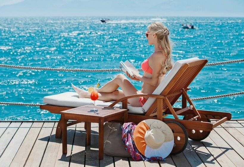 ビラホテル１ベッドルーム, Adam & Eve   Adult Only