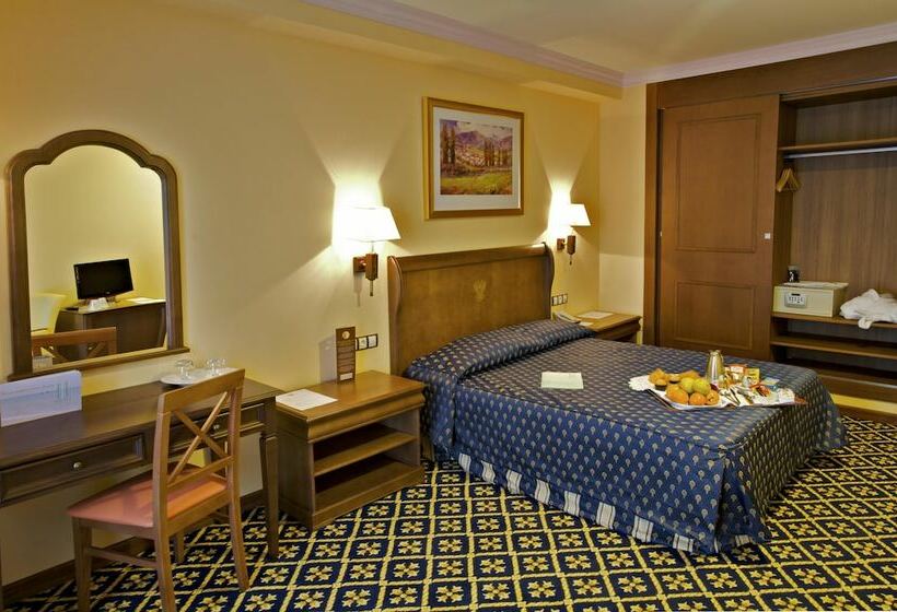 اتاق استاندارد, Agora Juan De Austria