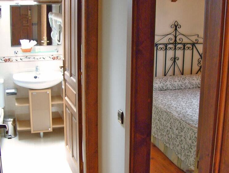 جناح عائلي, Aldama Golf