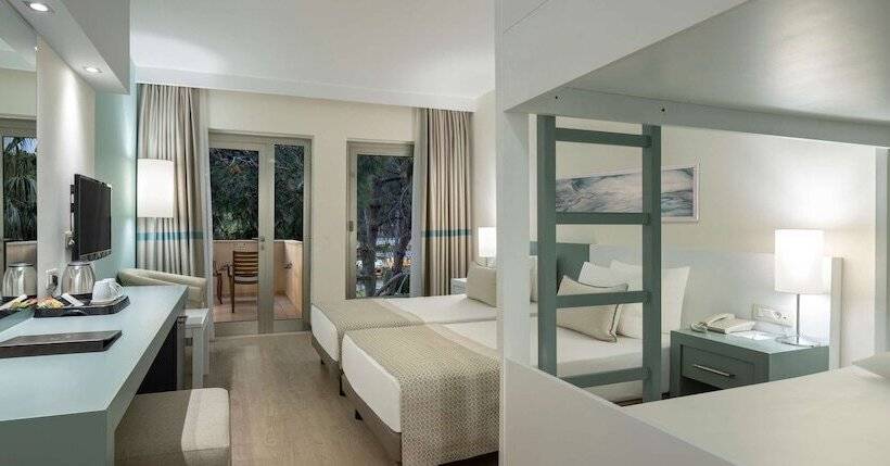 Standard Room with Bunk Beds