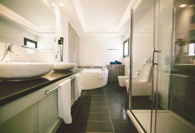 オーシャンビュースイート, Atlantis