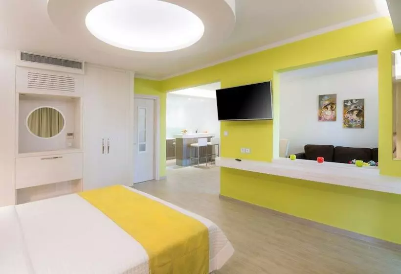 Suite Vue Mer, Atlantis