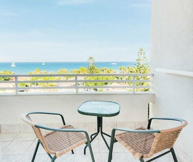 オーシャンビュースタンダードルーム, Atlantis