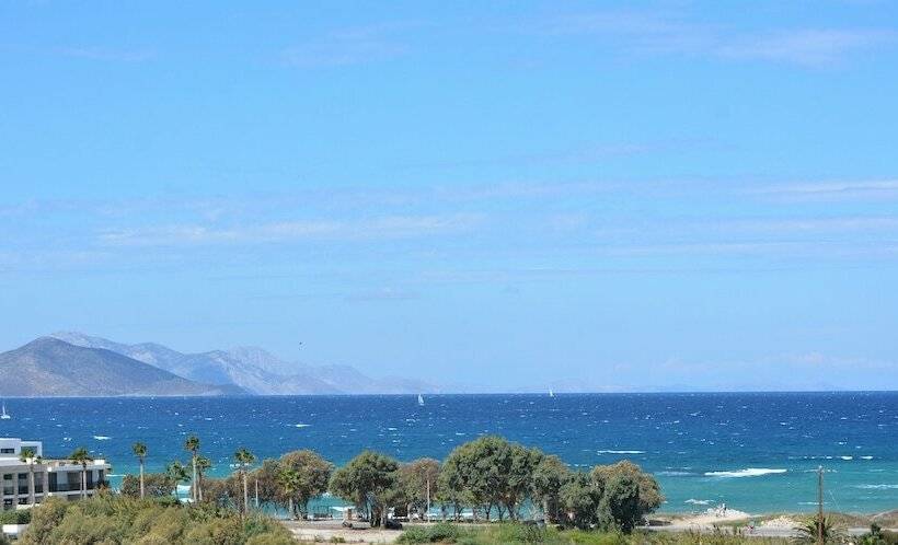 スーペリアールーム, Atlantis