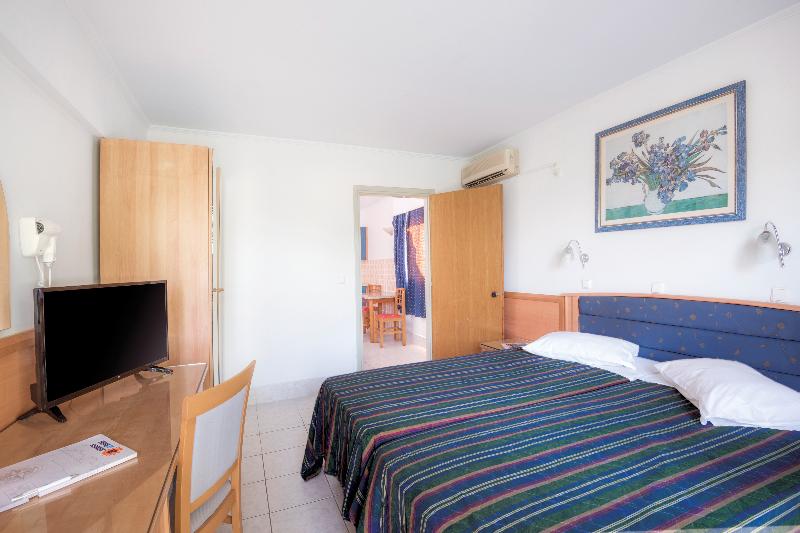 ファミリールーム, Atlantis