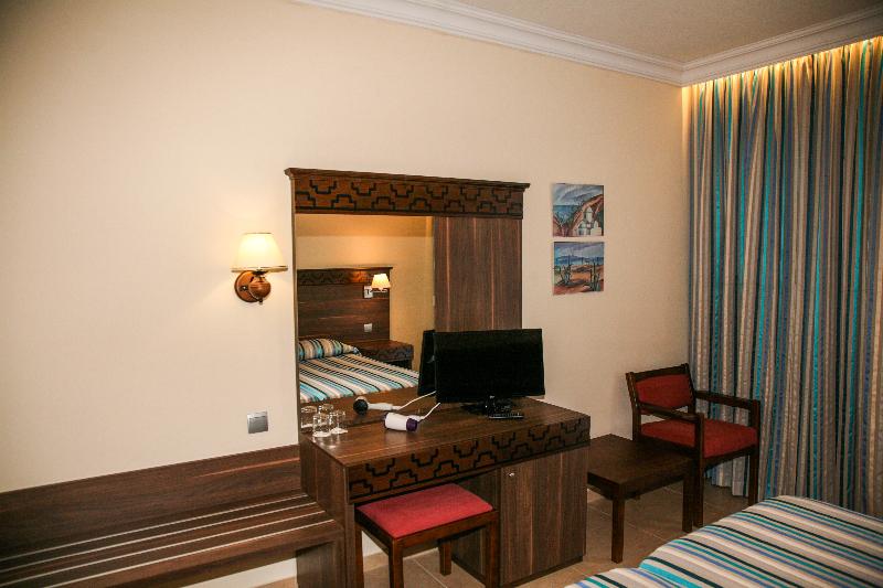 デラックスルーム, Atlantis