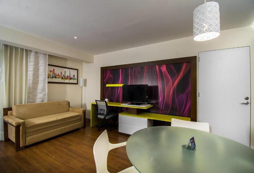 キングサイズベッドのスイートルーム, Bel Air Business Mexico City Wtc, Trademark By Wyndham