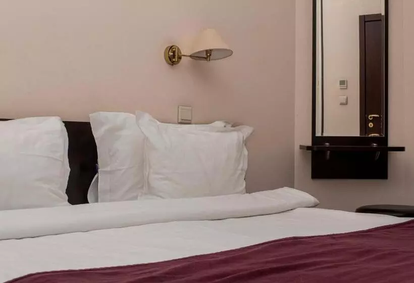 سوئیت با تخت بزرگ, Best Western Art Plaza