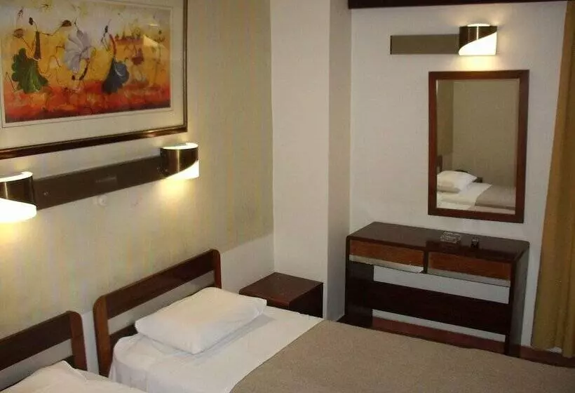 Standard-huone, Claridge