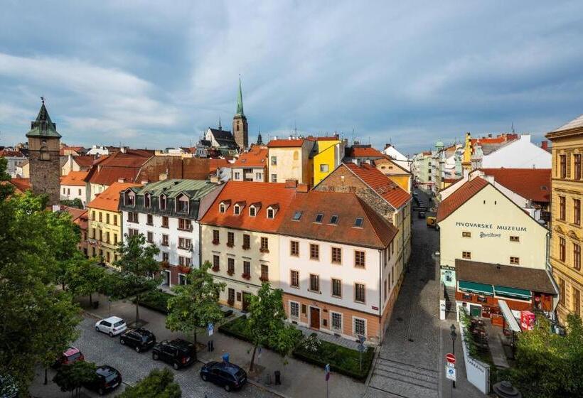 غرفة قياسية, Courtyard By Marriott Pilsen