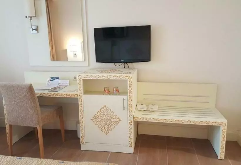 スタンダードルーム, Crystal Admiral Resort Suites & Spa  Ultimate All Inclusive
