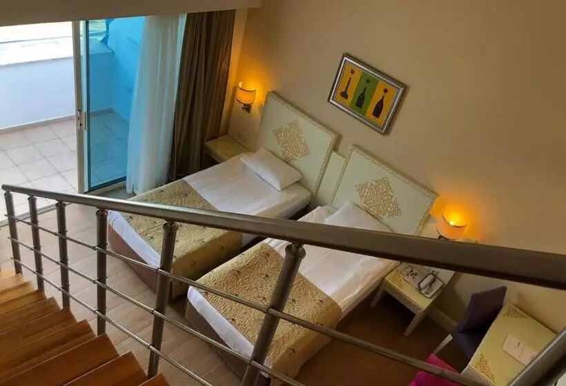 サイドシービューファミリールーム, Crystal Admiral Resort Suites & Spa  Ultimate All Inclusive