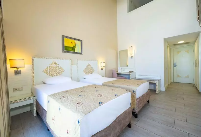 ファミリールーム, Crystal Admiral Resort Suites & Spa  Ultimate All Inclusive